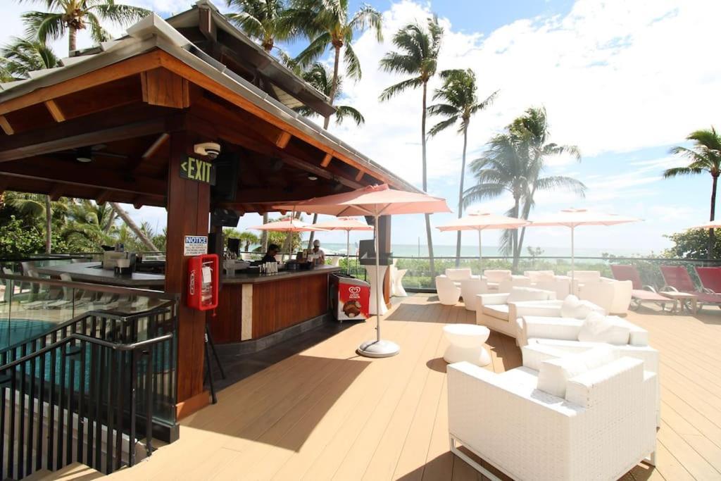 Alexander 511 Beachfront Condo With 2 Pools, Direct Beach Access, Sauna, Tikki Bar Miami Beach Eksteriør bilde