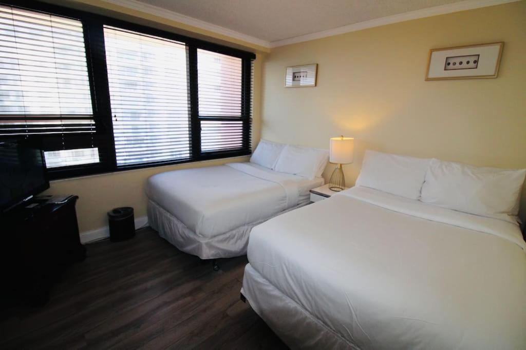 Alexander 511 Beachfront Condo With 2 Pools, Direct Beach Access, Sauna, Tikki Bar Miami Beach Eksteriør bilde