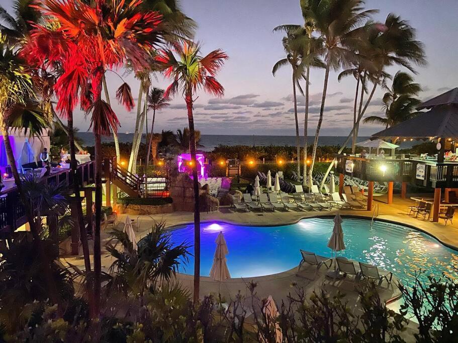 Alexander 511 Beachfront Condo With 2 Pools, Direct Beach Access, Sauna, Tikki Bar Miami Beach Eksteriør bilde